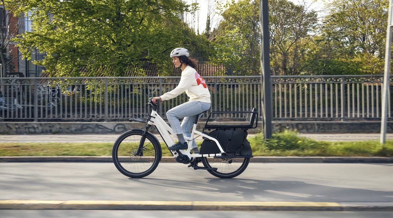 Riese_And_Muller_Multicharger-Mixte_Dumoulin_Bicyclettes-Montreal-Quebec_Velo-cargo-RM_CPH_11448_01_Fahren